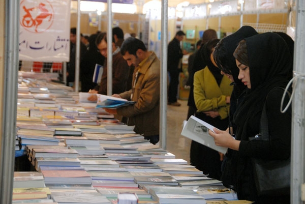 گزارش تصویری نمایشگاه بزرگ کتاب استان 11